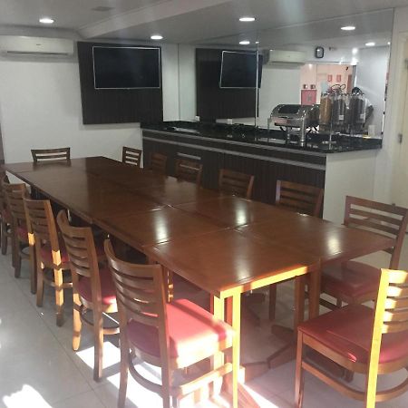 Semprehotel Três Lagoas Екстериор снимка