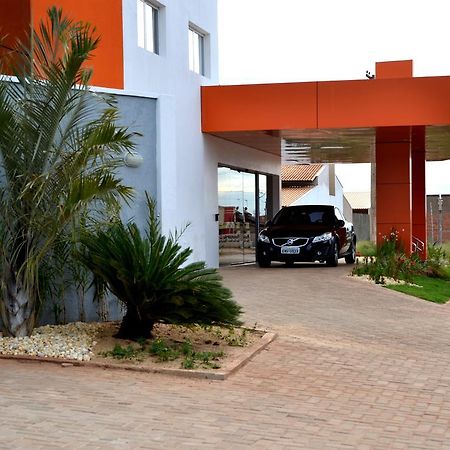 Semprehotel Três Lagoas Екстериор снимка