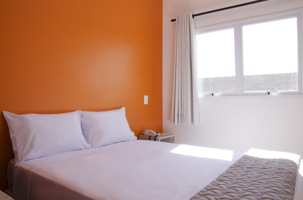 Semprehotel Três Lagoas Стая снимка